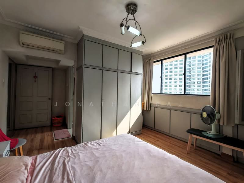 Condominium for Sale at Mont Kiara Pines - Jonathan Raj - Bedroom - PropertyGuru.com.my