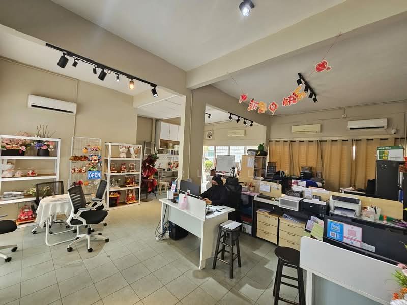 Shop for Sale in Sungai Dua (Penang) - Beverly Lim - Interior - PropertyGuru.com.my