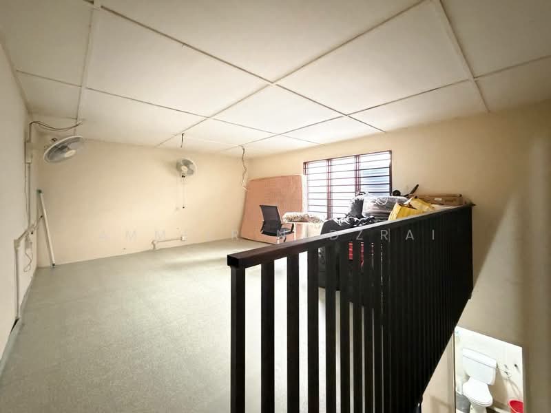 2-storey Terraced House for Sale in Bandar Nusaputra (Puchong) - Ammeer Nadzrai - Interior - PropertyGuru.com.my
