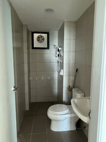 Pangsapuri untuk Disewa di Iconic Vue - Alex Lim - Bathroom - PropertyGuru.com.my
