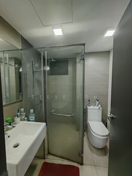 Pangsapuri untuk Dijual di V Residence Suites @ Sunway Velocity - Steve Loh - Bathroom - PropertyGuru.com.my