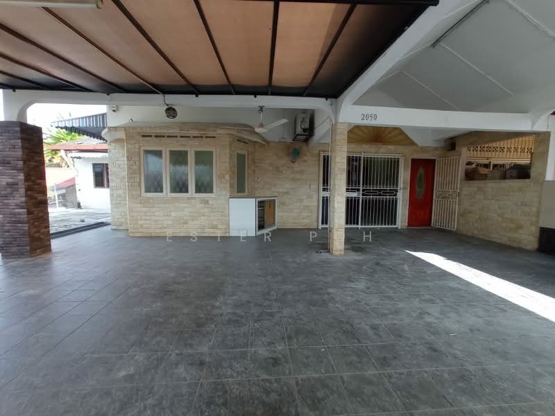 Rumah Berkembar untuk Dijual di Seremban (Negeri Sembilan) - Ester Poh. - Exterior - PropertyGuru.com.my
