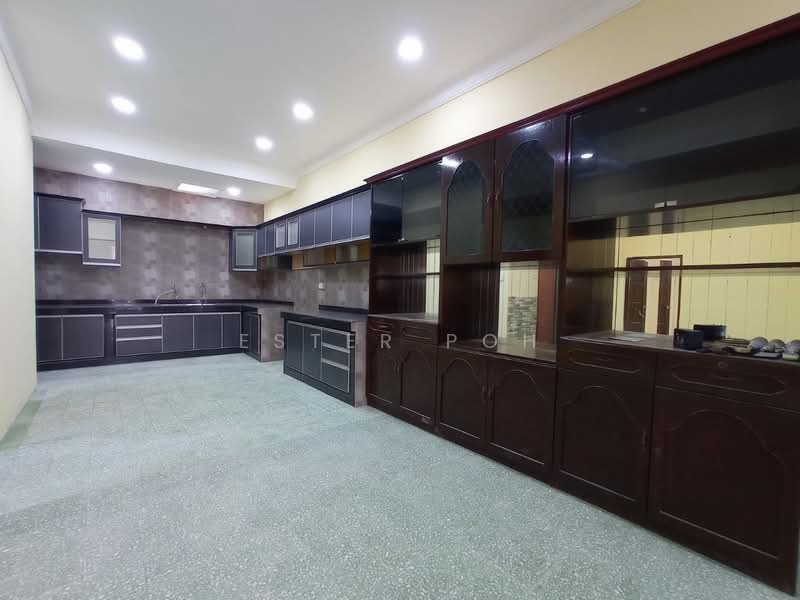 Rumah Berkembar untuk Dijual di Seremban (Negeri Sembilan) - Ester Poh. - Kitchen - PropertyGuru.com.my