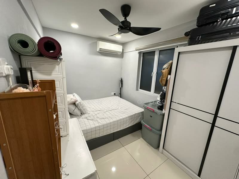 Rumah Flat untuk Dijual di Desa Pinang 2 - Queenie Goon - Bedroom - PropertyGuru.com.my