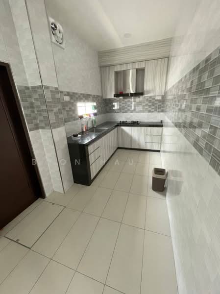 Rumah Teres 3 Tingkat untuk Dijual di Iskandar Puteri (Nusajaya) (Johor) - Boon Hau Lee - Kitchen - PropertyGuru.com.my