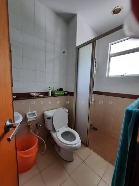 Semi-Detached House for Sale in Kota Kemuning (Shah Alam) - Joseph Khoo - Bathroom - PropertyGuru.com.my