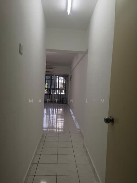 Pangsapuri untuk Disewa di Arena Green - Martin Lim - Corridor - PropertyGuru.com.my