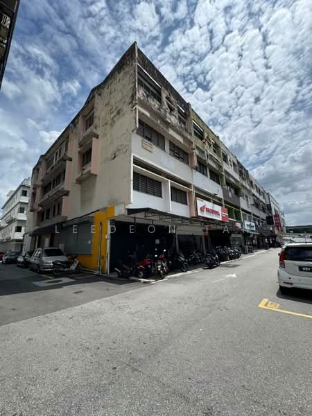 Kedai / Pejabat untuk Dijual di Taman Maluri (Cheras) - Leedeon Tan - Exterior - PropertyGuru.com.my