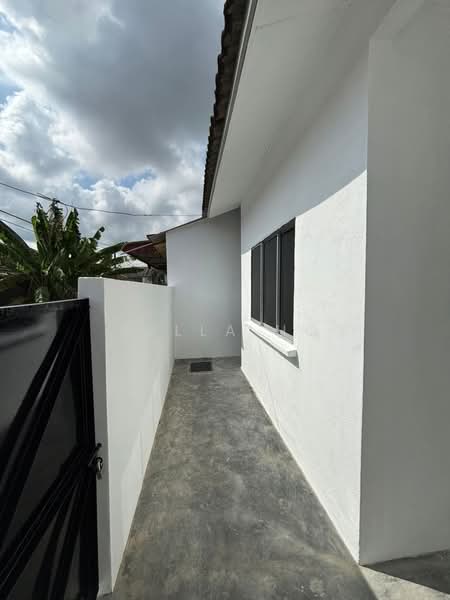 Rumah Teres 1 Tingkat untuk Disewa di Kulai (Johor) - Bella Ho - Exterior - PropertyGuru.com.my