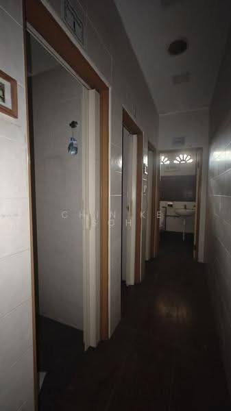 Rumah Banglo untuk Dijual di SS2 (Petaling Jaya) - Derek Soh - Corridor - PropertyGuru.com.my