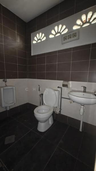 Rumah Banglo untuk Dijual di SS2 (Petaling Jaya) - Derek Soh - Bathroom - PropertyGuru.com.my