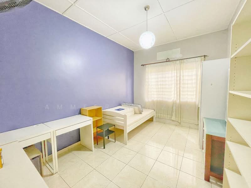 2-storey Terraced House for Sale in Bandar Nusaputra (Puchong) - Ammeer Nadzrai - Bedroom - PropertyGuru.com.my