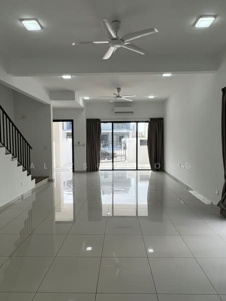 2-storey Terraced House for Rent in 16 Sierra (Puchong) - Allyson Wong - Living Room - PropertyGuru.com.my