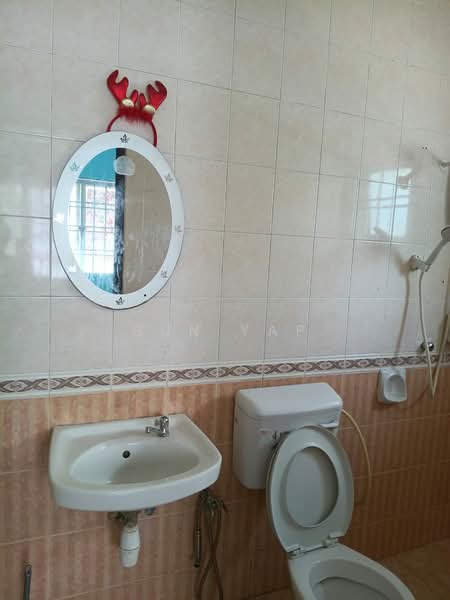 Apartment for Rent at Bistari Impian Apartment - Sun Yap - Bathroom - PropertyGuru.com.my