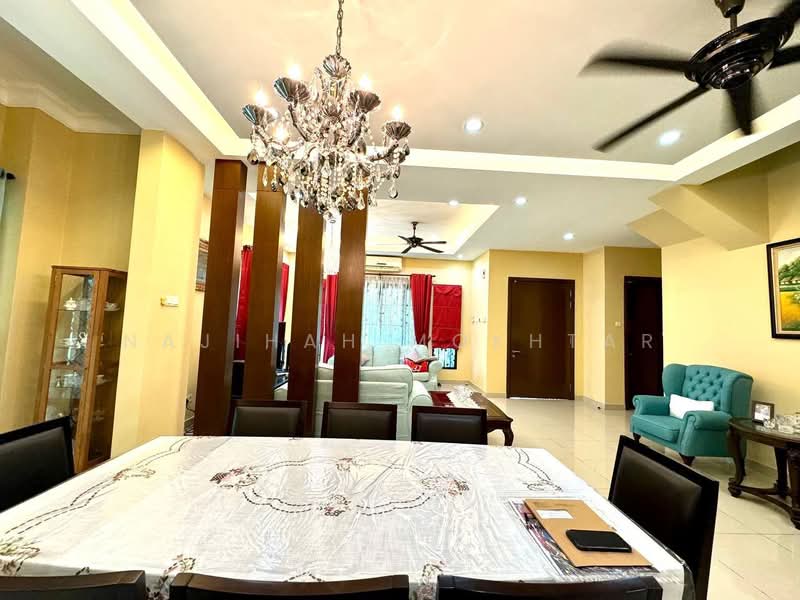 Terraced House for Sale in Alam Impian (Shah Alam) - Najihah Mokhtar - Living Room - PropertyGuru.com.my
