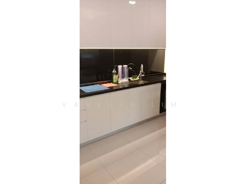 Servis Apartment untuk Dijual di Grand Ion Delemen - Vanessa Lim - Kitchen - PropertyGuru.com.my