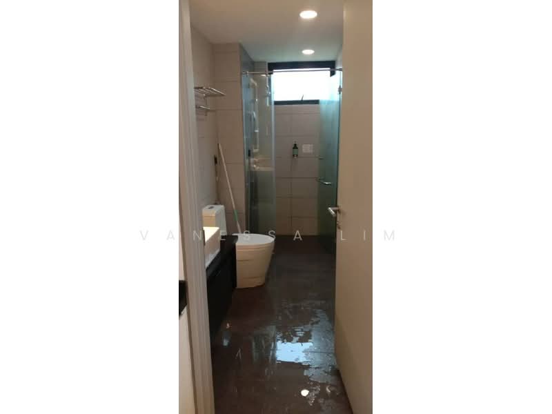 Servis Apartment untuk Dijual di Grand Ion Delemen - Vanessa Lim - Bathroom - PropertyGuru.com.my