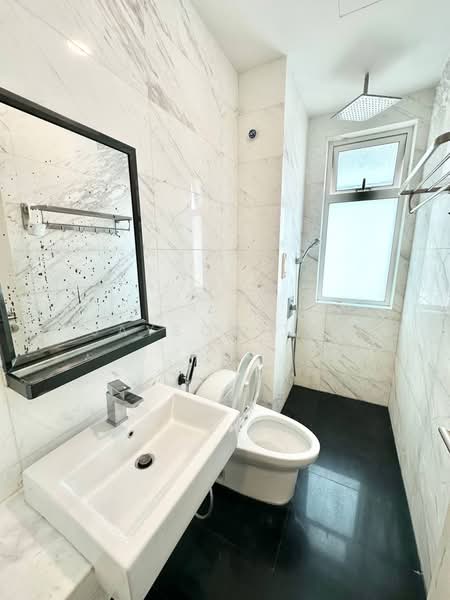 Service Residence for Rent at TriTower Residence @ Johor Bahru Sentral - Jayson Teo - Bathroom - PropertyGuru.com.my