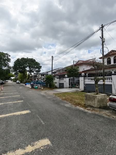 Rumah Berkembar untuk Dijual di Johor Bahru (Johor) - Helen Mok - Exterior - PropertyGuru.com.my