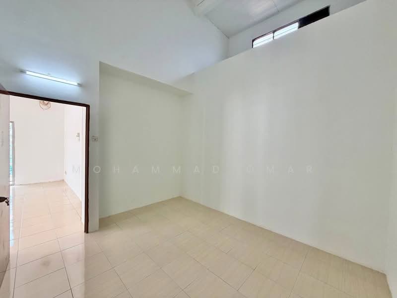 Semi-Detached House for Sale in Sepang (Selangor) - Mohammad Omar - PropertyGuru.com.my