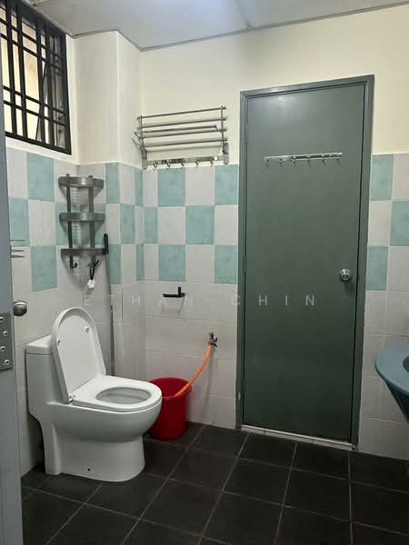 Condominium for Sale at Platinum Hill PV 5 - Ethan Chin - Bathroom - PropertyGuru.com.my