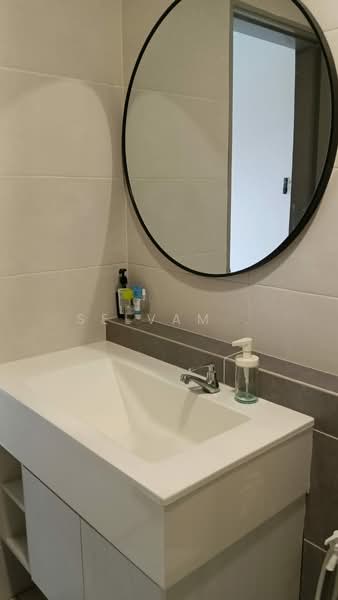Kondominium untuk Dijual di Residensi PV18 - Selvam . - Bathroom - PropertyGuru.com.my