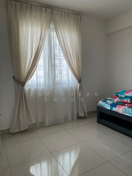 Service Residence for Sale at Trefoil @ Setia City - Yap Chean Chong - Bedroom - PropertyGuru.com.my
