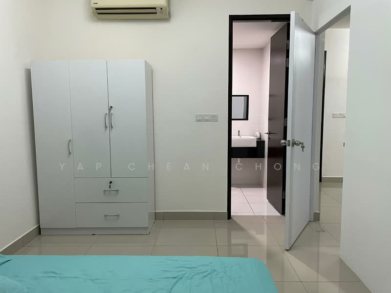Service Residence for Sale at Trefoil @ Setia City - Yap Chean Chong - Bedroom - PropertyGuru.com.my