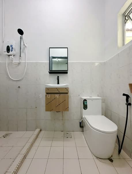 Apartment for Rent at Lily & Jasmine Apartment - Sun Yap - Bathroom - PropertyGuru.com.my