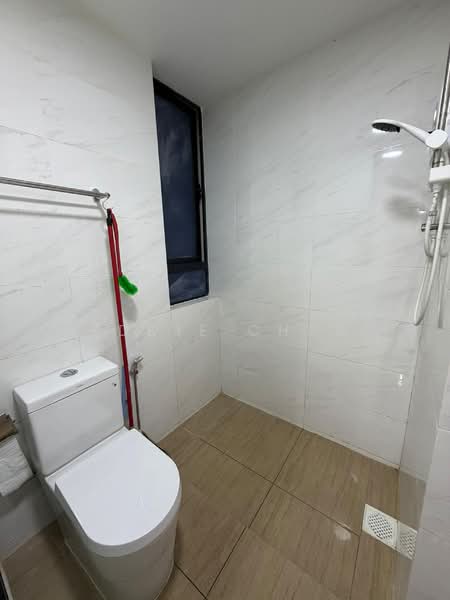 Service Residence for Rent at Country Garden Central Park - Eddie Chan - Bathroom - PropertyGuru.com.my