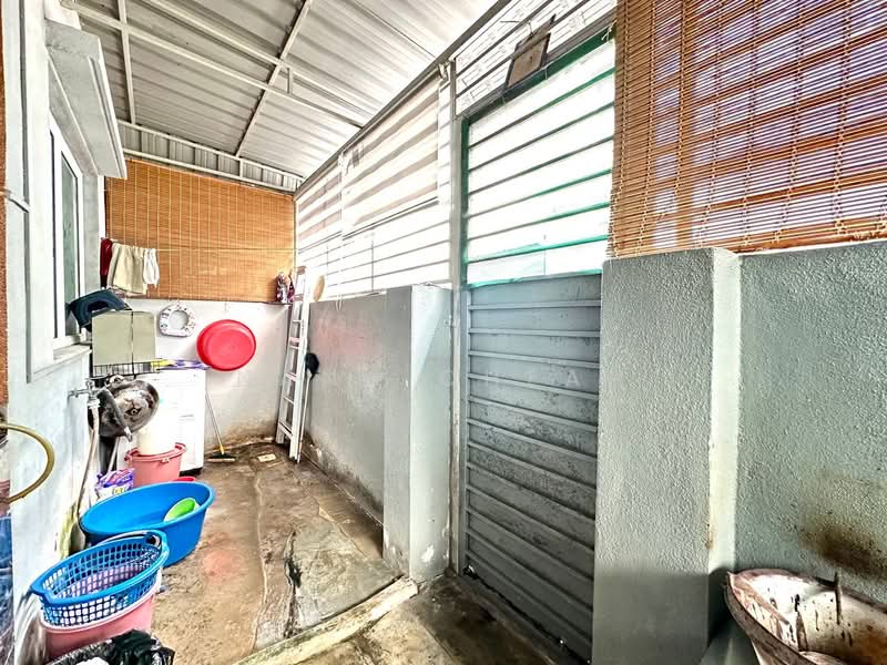 Rumah Teres 2 Tingkat untuk Dijual di Taman Seri Jaromas (Jenjarom) - Nana Cheah - Exterior - PropertyGuru.com.my