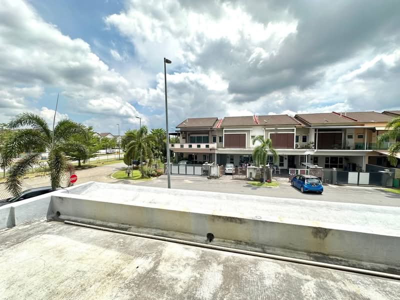 Rumah Teres 2 Tingkat untuk Dijual di Taman Seri Jaromas (Jenjarom) - Nana Cheah - Exterior - PropertyGuru.com.my