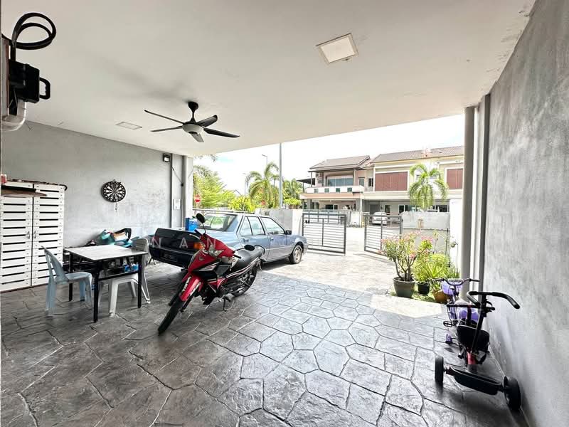Rumah Teres 2 Tingkat untuk Dijual di Taman Seri Jaromas (Jenjarom) - Nana Cheah - Exterior - PropertyGuru.com.my