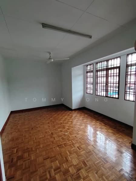 Rumah Teres 2 Tingkat untuk Disewa di Taman Puncak Jalil (Seri Kembangan) - Tommy Wong Phang - Interior - PropertyGuru.com.my
