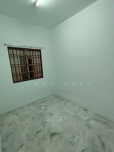 Rumah Teres 2 Tingkat untuk Disewa di Taman Puncak Jalil (Seri Kembangan) - Tommy Wong Phang - Interior - PropertyGuru.com.my