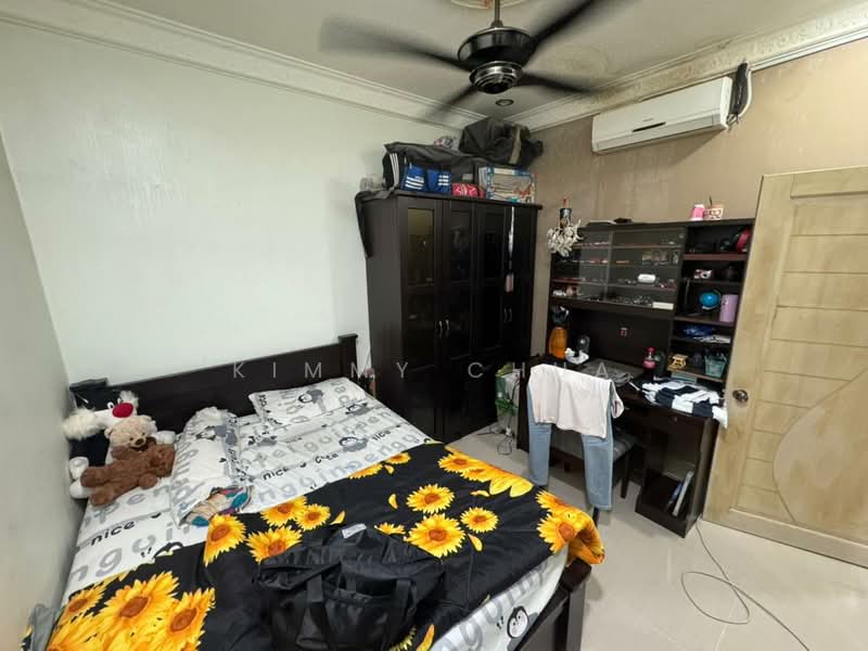 1-storey Terraced House for Sale in Taman Pelangi Semenyih (Semenyih) - Kimmy Chua - Bedroom - PropertyGuru.com.my