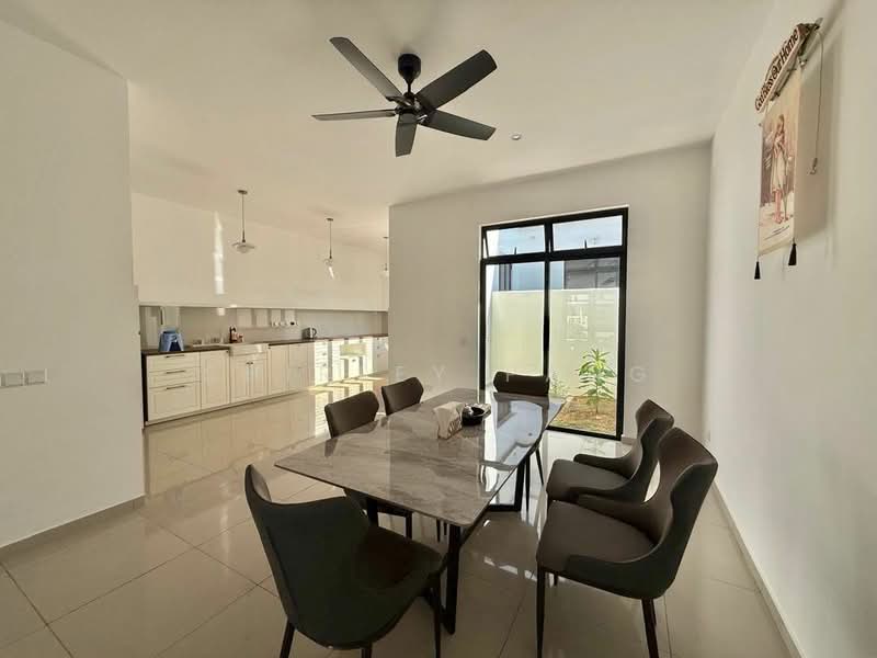 Cluster House for Rent in Iskandar Puteri (Nusajaya) (Johor) - Shirley Pang - Dining Room - PropertyGuru.com.my