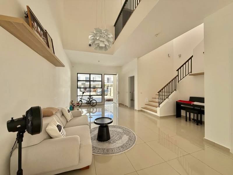 Cluster House for Rent in Iskandar Puteri (Nusajaya) (Johor) - Shirley Pang - Living Room - PropertyGuru.com.my