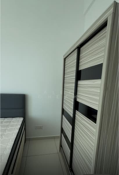 Service Residence for Sale at Wave @ Marina Cove - Alex Cheah - Bedroom - PropertyGuru.com.my