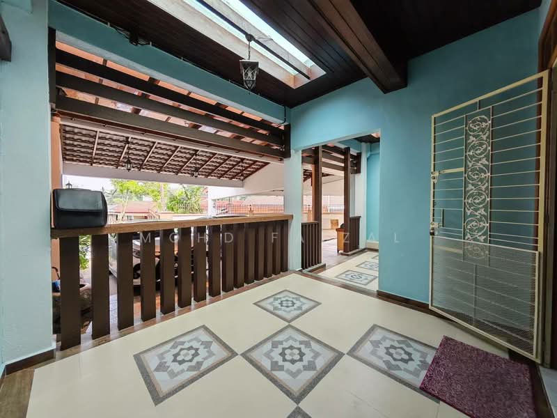 Rumah Teres 1 Tingkat untuk Dijual di Ampang (Kuala Lumpur) - Mohd Faizal - Entrance - PropertyGuru.com.my