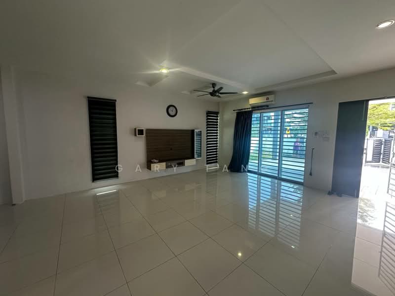 2-storey Terraced House for Sale in Panorama Lapangan Perdana (Ipoh) - Gary Tang - Living Room - PropertyGuru.com.my