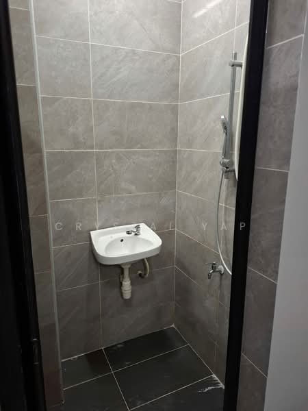 Pangsapuri untuk Dijual di Arena Green - Crystal Yap - Bathroom - PropertyGuru.com.my