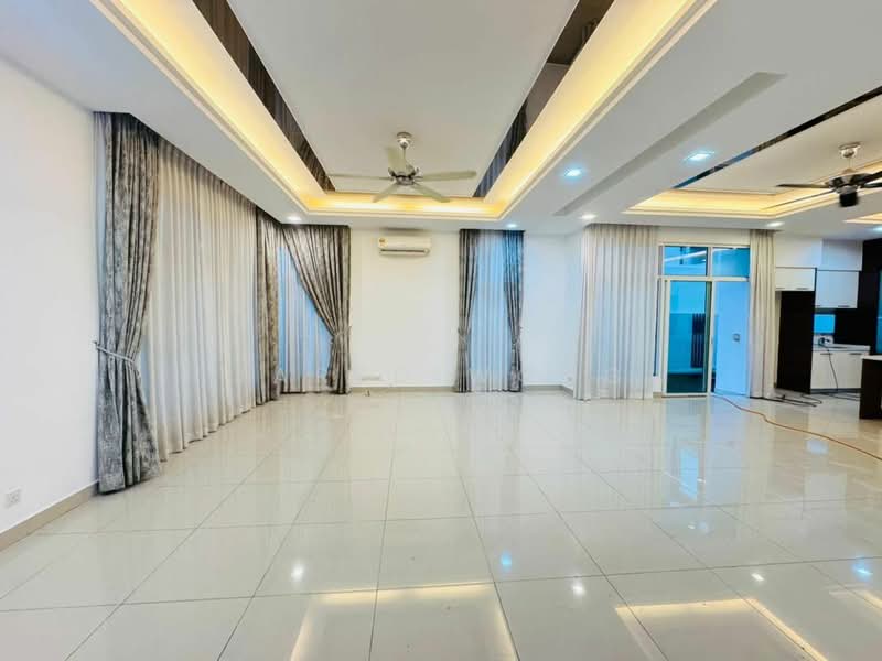 Rumah Berkembar untuk Dijual di Cyberjaya (Selangor) - Jared Wong - Living Room - PropertyGuru.com.my