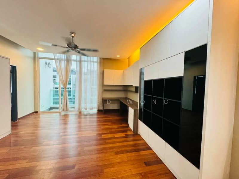 Rumah Berkembar untuk Dijual di Cyberjaya (Selangor) - Jared Wong - Living Room - PropertyGuru.com.my