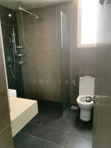 Servis Apartment untuk Dijual di The Loft @ ZetaPark - Joe Tan - Bathroom - PropertyGuru.com.my