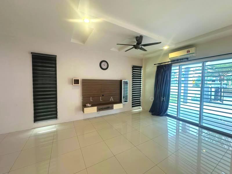 2-storey Terraced House for Sale in Ipoh (Perak) - Stella Teoh - Living Room - PropertyGuru.com.my