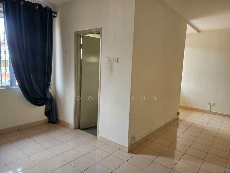 Rumah Teres untuk Dijual di Bandar Putra Permai (Seri Kembangan) - Foong Yun - Interior - PropertyGuru.com.my