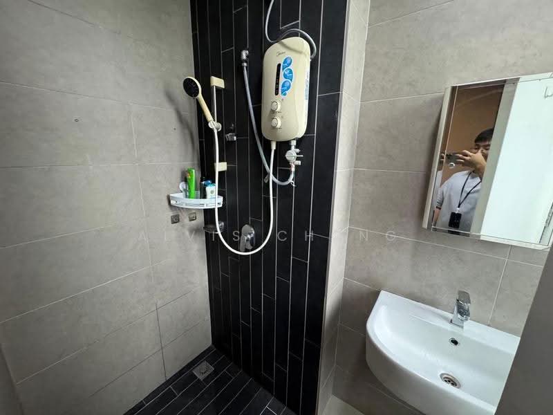 Service Residence for Rent at H2O Residences - Alvis Chong - Bathroom - PropertyGuru.com.my