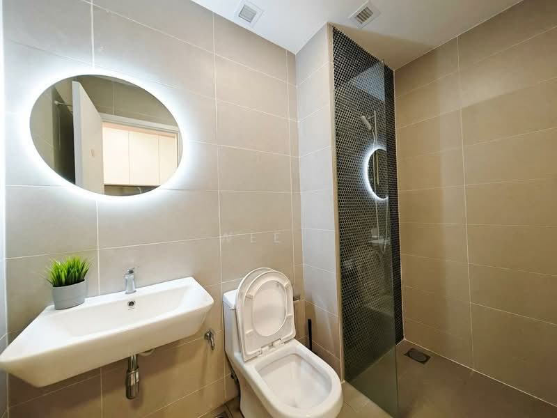 Servis Apartment untuk Disewa di Continew - Wee . - Bathroom - PropertyGuru.com.my
