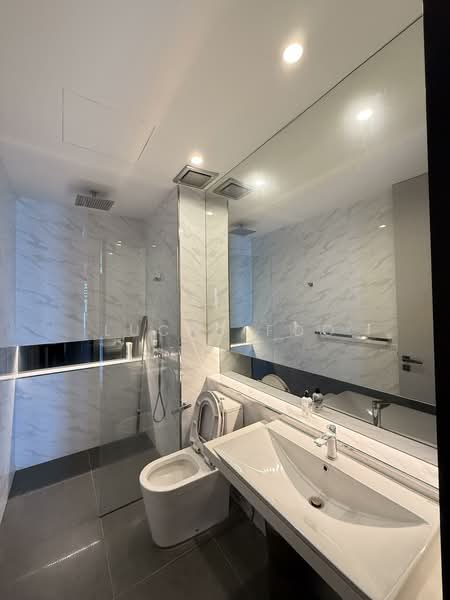 Service Residence for Sale at City of Dreams - Lucas Foo - Bathroom - PropertyGuru.com.my